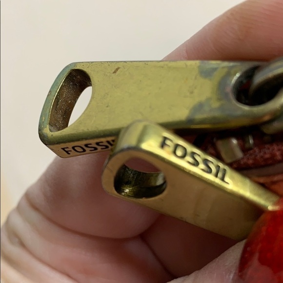 Fossil Explorer Wallet / clutch in red - Picture 5 of 8